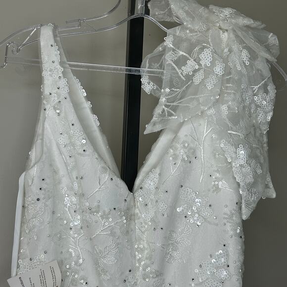 Mac Duggal 79337 MIDI Dress-size‎ 4-white floral high embellished rosette v neck - Picture 5 of 10